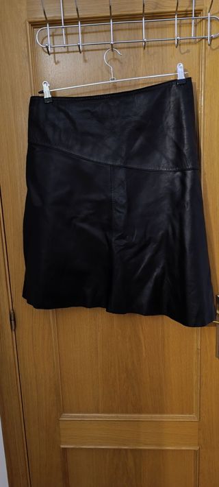 Falda piel auténtica