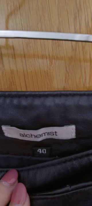 Falda piel auténtica