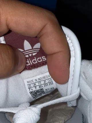 Adidas Continental 40 2/3