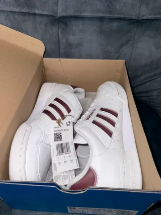 Adidas Continental 40 2/3