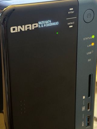 QNAP TS-253B NAS