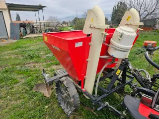 Sembradora de Patatas Akpil