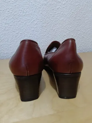 Mocasines de piel mujer retro marrones. T.39