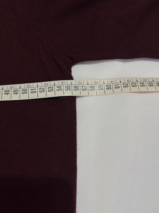 Jersey Tahari V-Neck Rojo Talla L