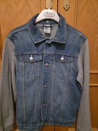 Cazadora Vaquera con Mangas Grises Talla XS ó 14