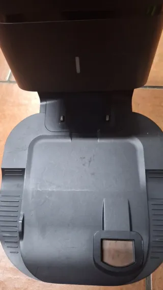 Robot Aspirador Roomba con Base de Carga I7