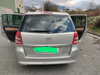 Opel Zafira 2009