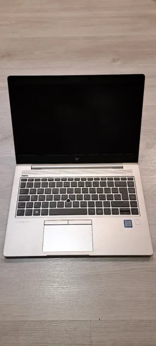 HP EliteBook 840 Ordenador Portátil Empresarial