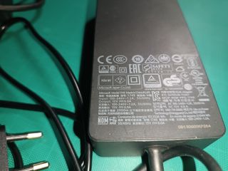 Microsoft Surface Dock 1