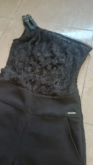 Mono Guess Negro Talla S