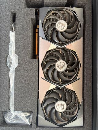MSI RTX 3070 SUPRIM X Tarjeta Gráfica