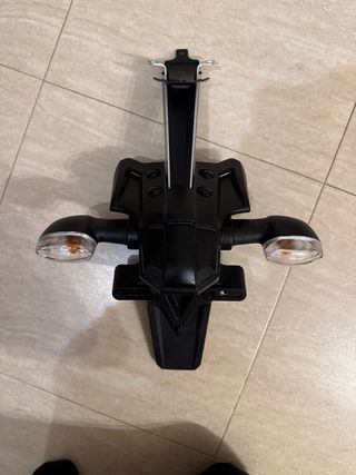 Portamatriculas Yamaha MT07 Intermitentes