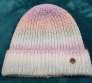 Conjunto niña: gorro, bufanda y guantes