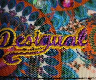 Monedero cartera desigual
