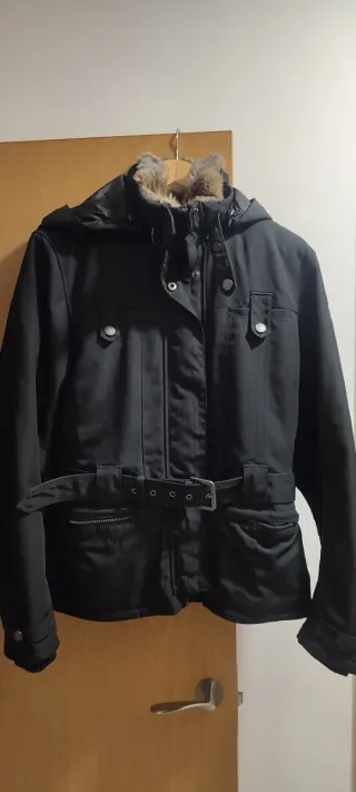 Chaqueta DXL Talla L Negra Me costó 200 euros