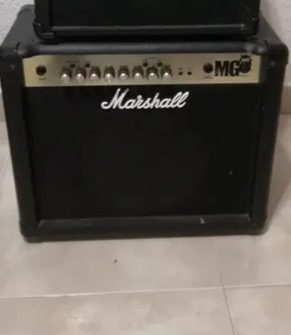 Amplificador Guitarra Marshall MG30FX
