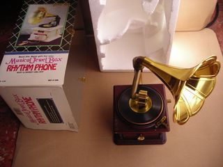 Caja Musical Gramófono Vintage - VER FOTOS.