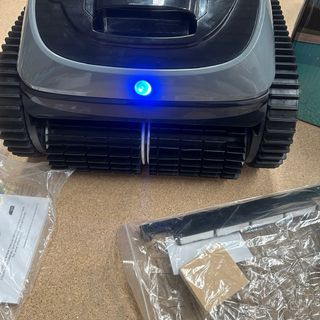 Limpiafondos Piscina Robot Wybot C1