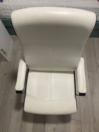 Silla de escritorio blanca