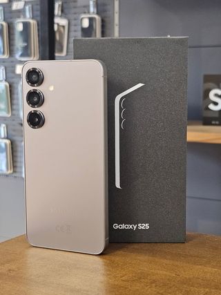 SAMSUNG S25 512GB PLATA