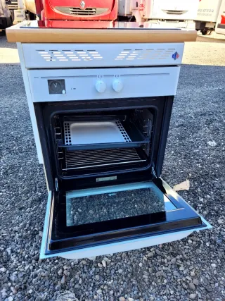 Cocina de inducción con horno