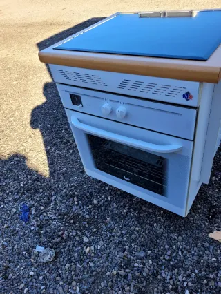 Cocina de inducción con horno