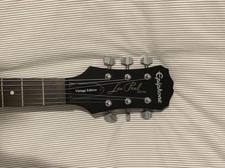 PACK - Guitarra Epiphone Les Paul, amp y pedal.