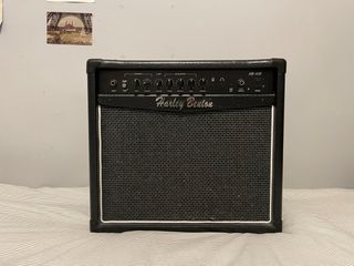 PACK - Guitarra Epiphone Les Paul, amp y pedal.