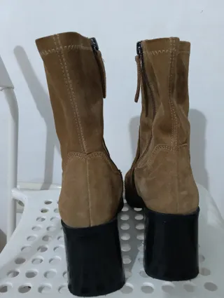 Botín tacón ante camel