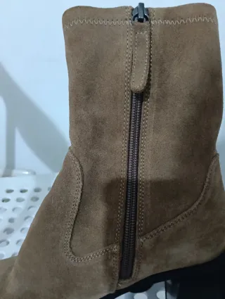 Botín tacón ante camel