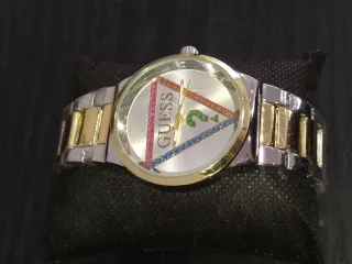 Reloj Guess Dorado y Plateado