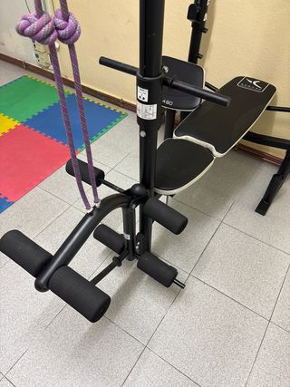 Banco Pesas , barras, mancuernas, y discos.