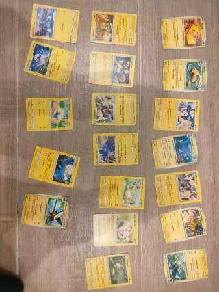 310cards Todas por 25€ .Cartas Pokémon Varios Mode