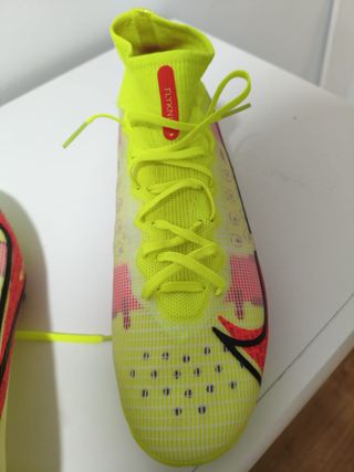 Botas de fútbol Nike Mercurial Amarillas