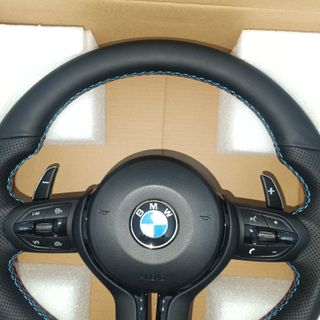Volante BMW M Performance Achatado