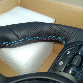 Volante BMW M Performance Achatado