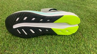 Zapatilla Adidas Questar 3M Hombre Negra y Turques