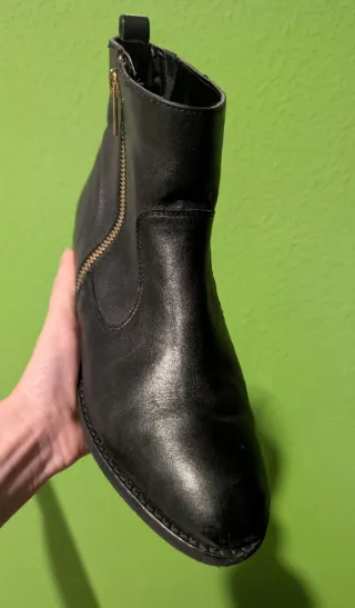 Botas de Piel Negras