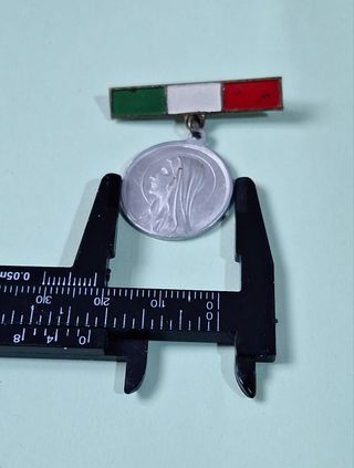 Distintivo pellegrinaggio UNITALSI antico