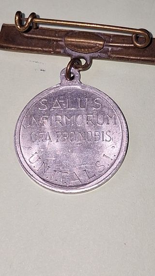 Distintivo pellegrinaggio UNITALSI antico