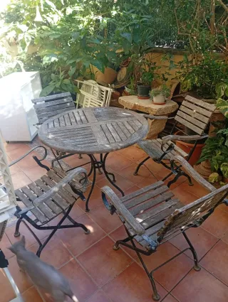 Mesa y 4 Sillas Exterior