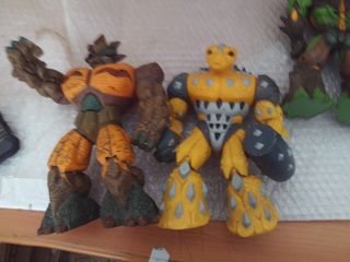 juguete lote 8 de muñecos o figura gormiti