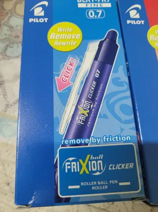 Bolígrafos Borrables Pilot FriXion Clicker 0.7