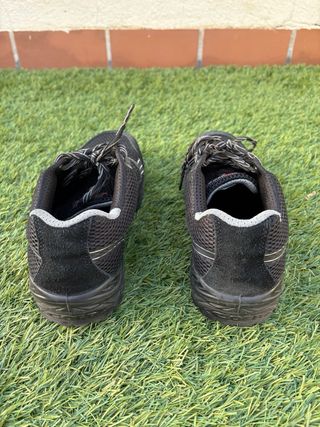 Zapatos de seguridad negros