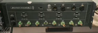 Amplificador Northern Acoustics con 10 altavoces