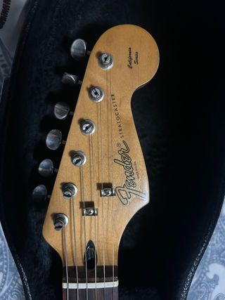 Fender Stratocaster California Series