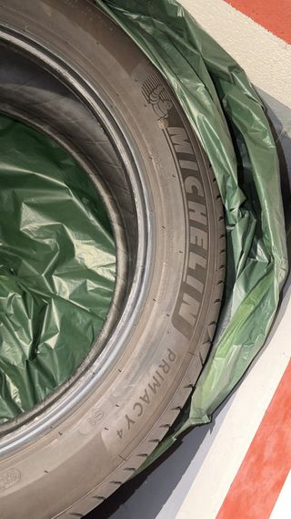 4x Michelin Primacy 4 235/50 R19