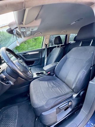Volkswagen Passat 2011 2.0 TDI