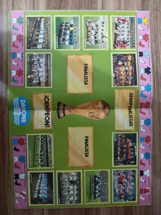 Álbum cromos Fútbol Danone Mundial 82