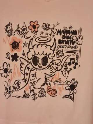 Top crop rosa estilo Karol G - Mañana Será Bonito